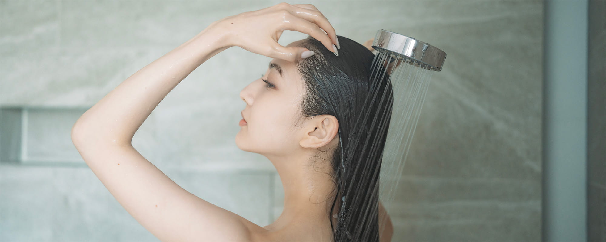 シャワーヘッドを自分で交換する方法｜注意点・手順・費用を初心者向けに解説