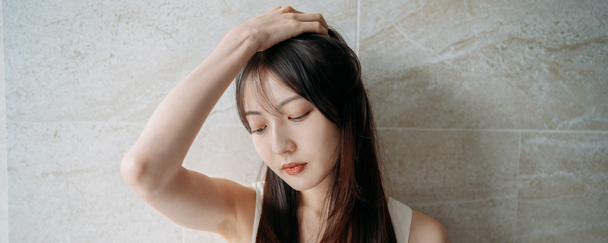 直毛の特徴とは？髪型が決まらない原因とおすすめのヘアスタイルを紹介