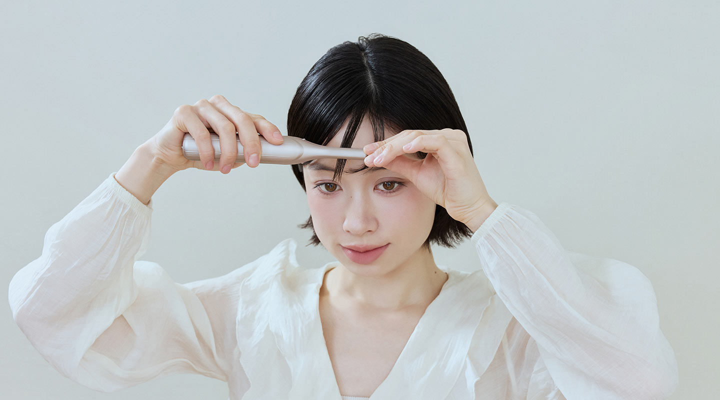 2. 束感タイト前髪で大人っぽく