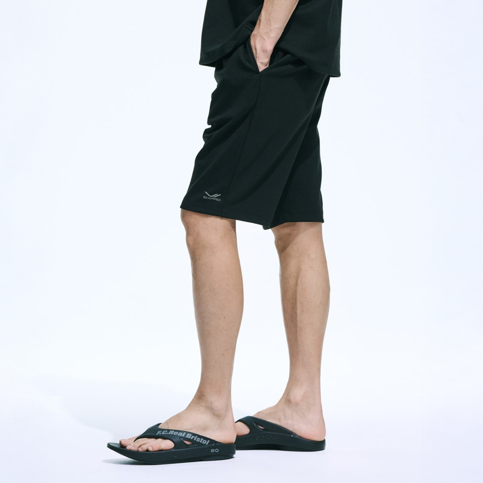 シックスパッド × F.C.R.B. リカバリー ショーツ ブラック S