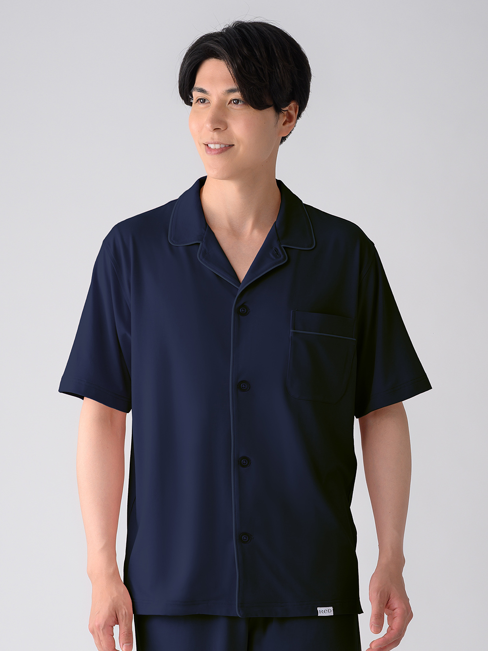 モデル:180cm / Lサイズ着用