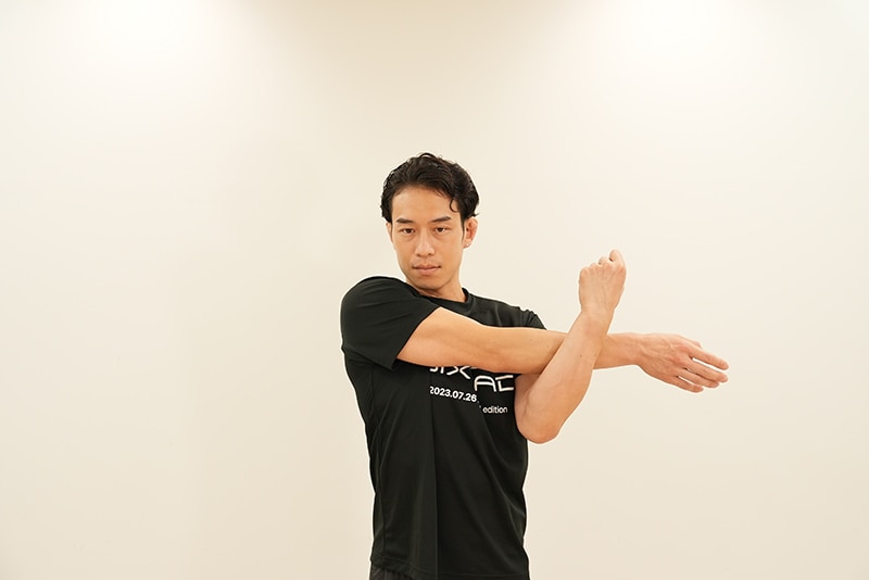 肩まわりのストレッチ
